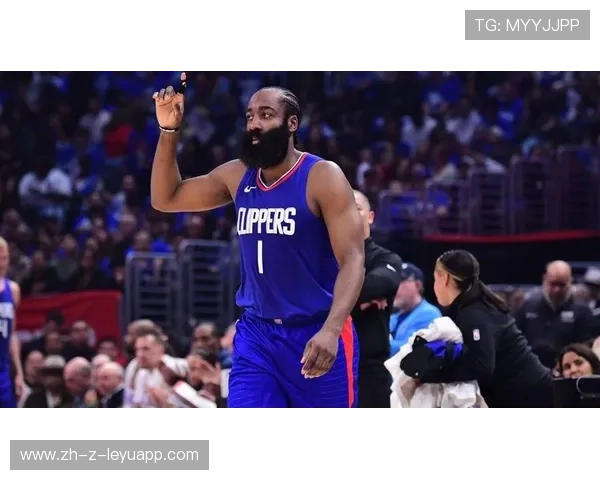 哈登复出低迷难救主，快船跌至西部下游，哈登提前复出