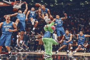 世界杯：天气预报组与战术组协同工作 雨战、高温战各有预案